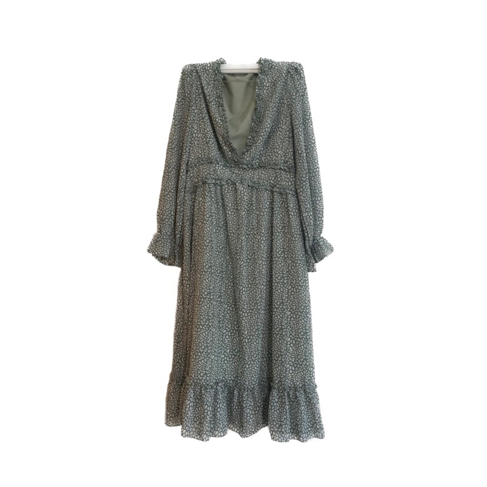 Women’s dress